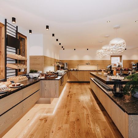 Almgut - Mountain Wellness Hotel Sankt Margarethen im Lungau Luaran gambar