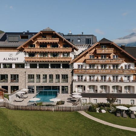 Almgut - Mountain Wellness Hotel Sankt Margarethen im Lungau Luaran gambar