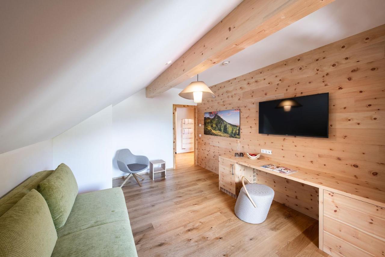 Almgut - Mountain Wellness Hotel Sankt Margarethen im Lungau Luaran gambar