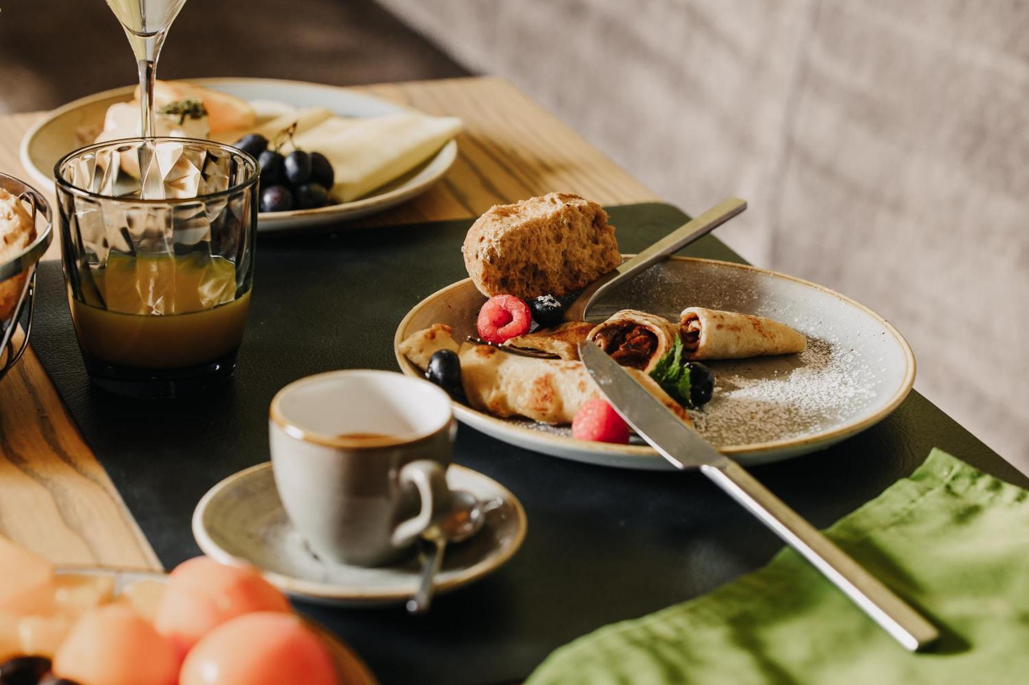 Almgut - Mountain Wellness Hotel Sankt Margarethen im Lungau Luaran gambar