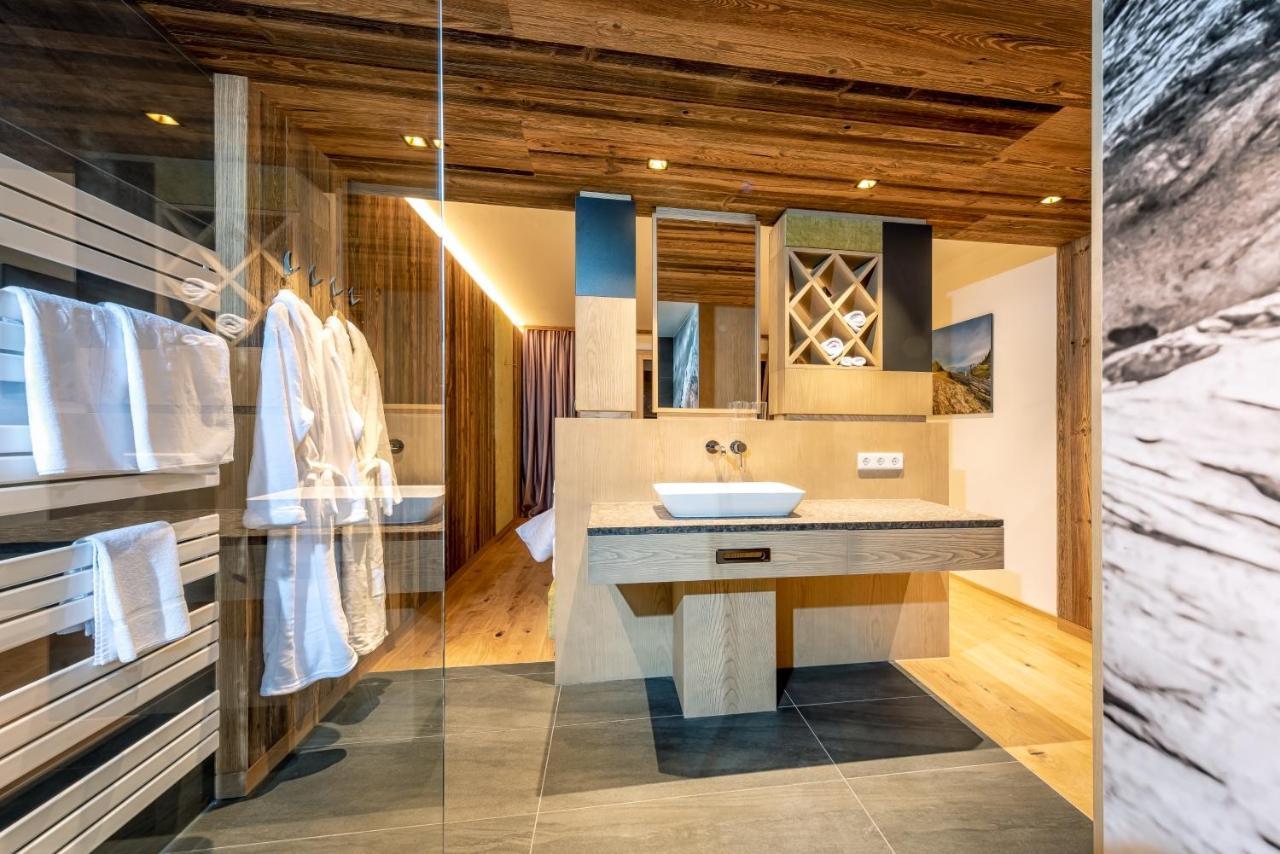 Almgut - Mountain Wellness Hotel Sankt Margarethen im Lungau Luaran gambar